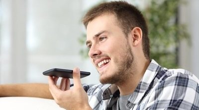 Google te graba la voz de forma automática sin que te des cuenta: cómo impedirlo
