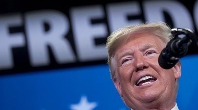 Donald Trump vuelve a culpar a los videojuegos en vez de a las armas