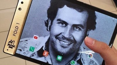 Escobar Fold 1: un móvil plegable al estilo de Pablo Escobar